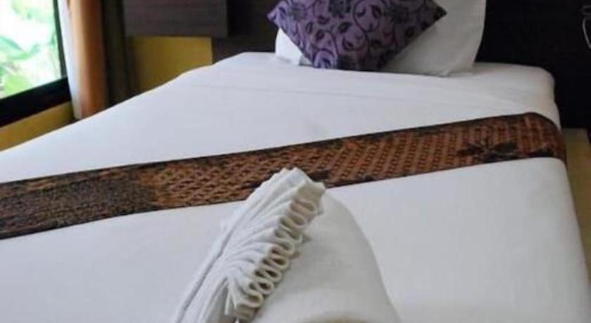 Tanisa Resort Chumphon Exterior foto