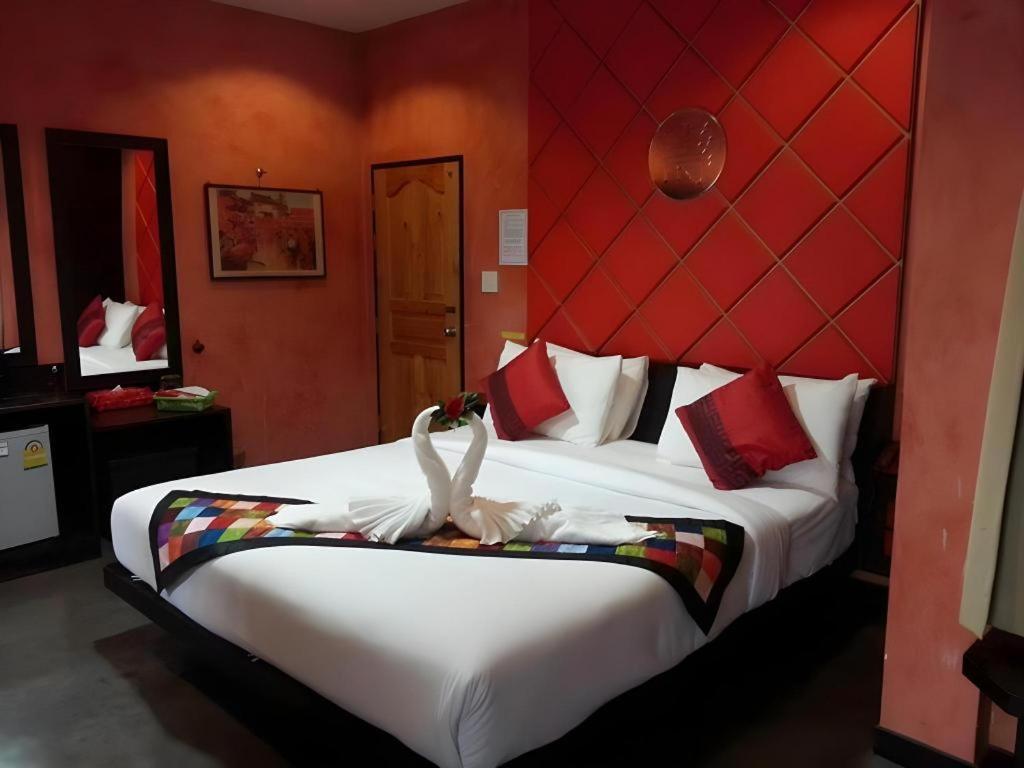 Tanisa Resort Chumphon Exterior foto