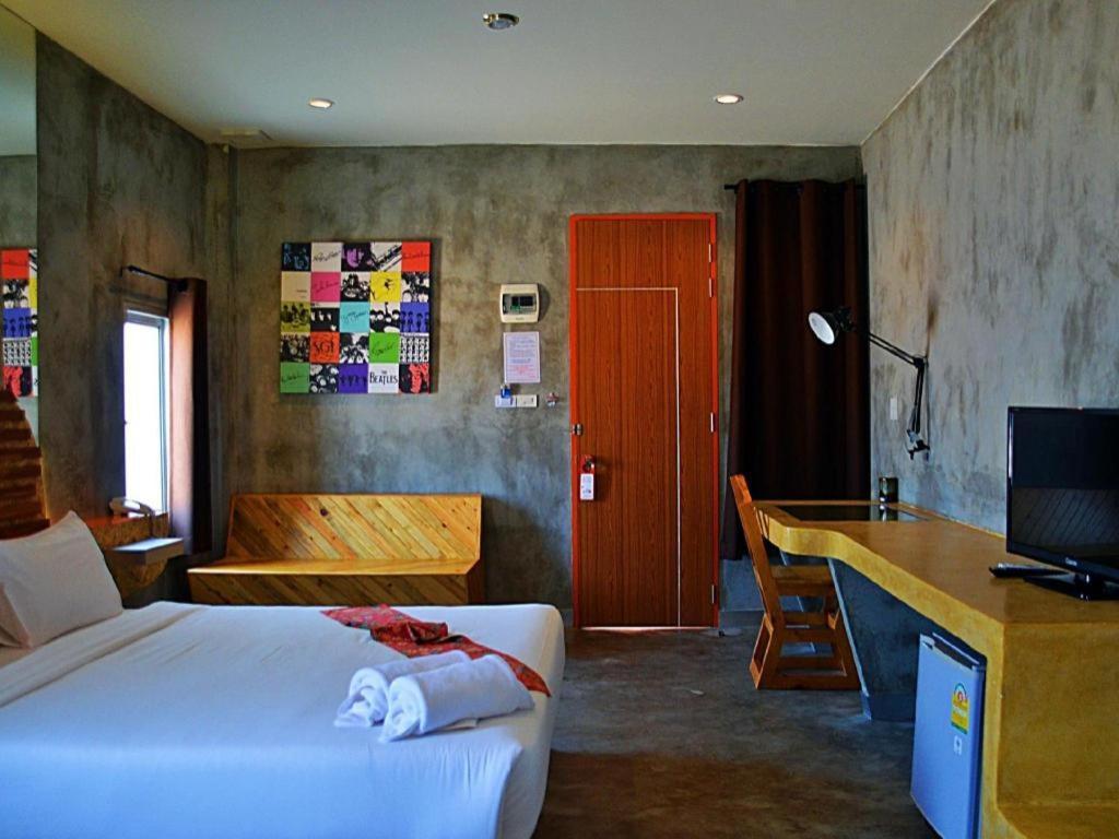 Tanisa Resort Chumphon Exterior foto