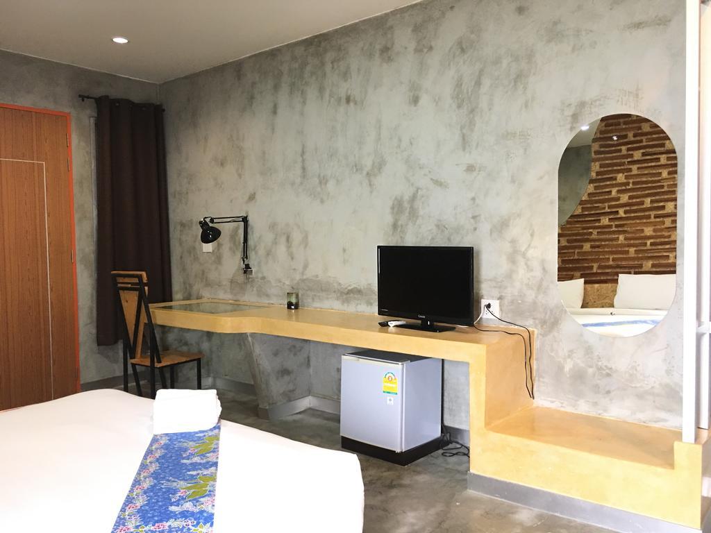 Tanisa Resort Chumphon Exterior foto