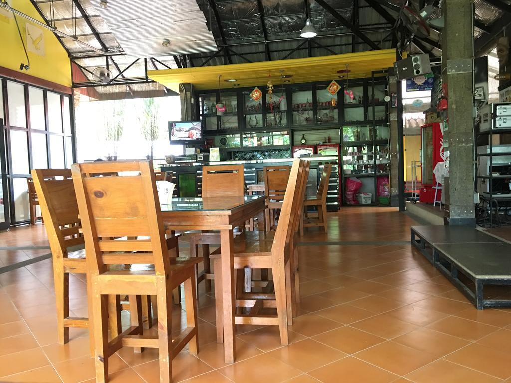 Tanisa Resort Chumphon Exterior foto